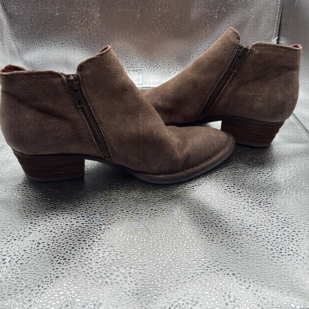Born booties - Picture 3 of 8